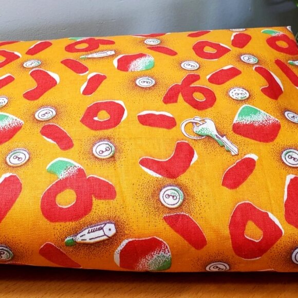 COTTON FABRIC CANDY PRINT NEW 114" x 38" ORANGE RED WHITE CRAFT SEWING QUILT - Picture 1 of 5